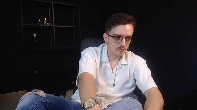 Snapshot of FelixStarkk chatting on 06/15/26, 04:56 FelixStarkk online show from 06/15/26, 04:56