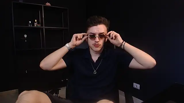FelixStarkk online show from 06/01/26, 05:18