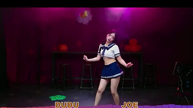 yznt-dudu online show from 11/08/25, 09:02