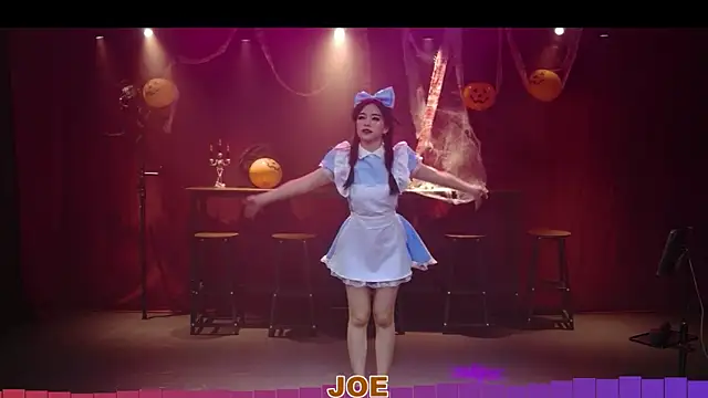 yznt-dudu online show from 10/30/25, 12:36