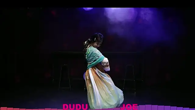 yznt-dudu online show from 10/16/25, 11:51