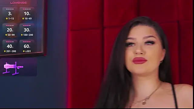 AdelynnReeds online show from 11/03/25, 06:40