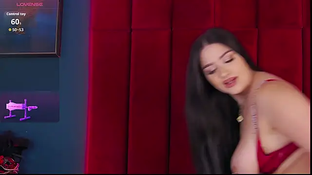 AdelynnReeds online show from 10/18/25, 05:31