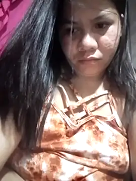 Snapshot of phoenix_1994 chatting on 05/20/26, 09:34 phoenix 1994 online show from 05/20/26, 09:34