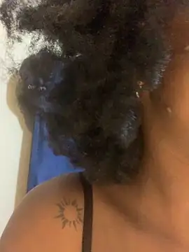 ItsMsBankss02 online show from 10/06/25, 04:41