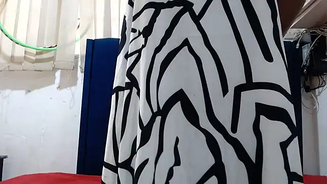 ItsMsBankss02 online show from 09/18/25, 02:20