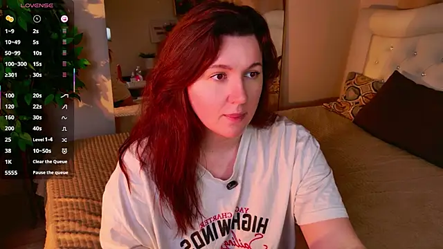 Snapshot of love_me__tonight_ chatting on 05/04/26, 03:54 love me tonight online show from 05/04/26, 03:54