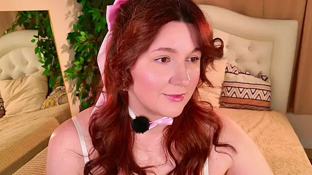 Snapshot of love_me__tonight_ chatting on 05/10/26, 02:04 love me tonight online show from 05/10/26, 02:04
