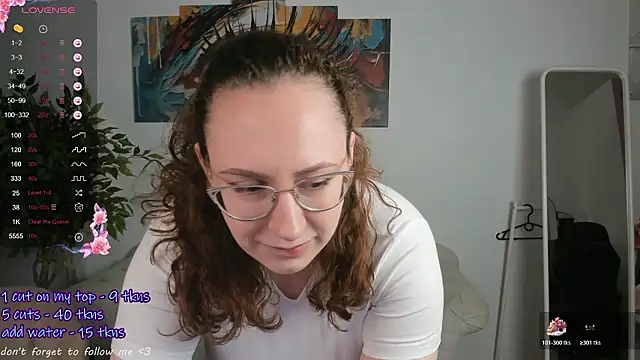 ellie coy  online show from 02/02/26, 01:43