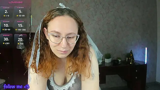 ellie coy  online show from 11/01/25, 01:27