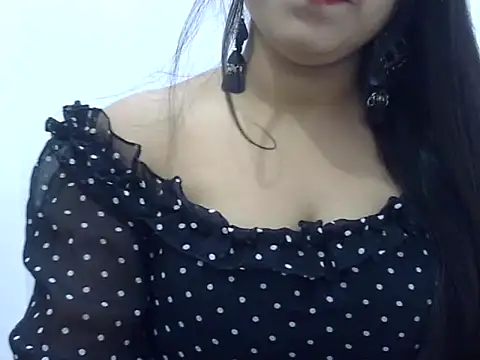 LIYO  online show from 02/26/26, 06:24