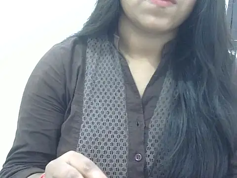 Snapshot of LIYO_ chatting on 06/28/26, 06:52 LIYO online show from 06/28/26, 06:52