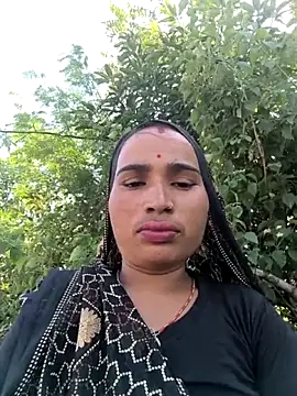 Snapshot of Hot_raaani chatting on 09/24/25, 08:54 Hot raaani online show from 09/24/25, 08:54