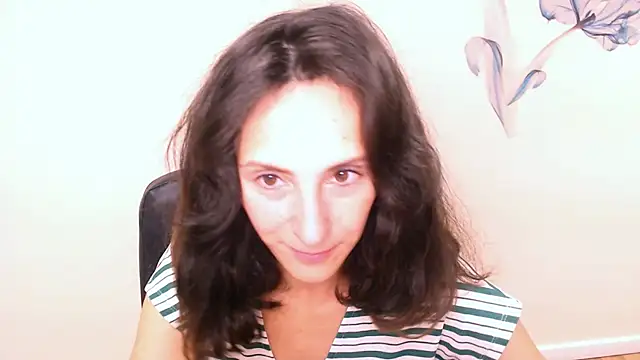 Snapshot of AlissaJersi chatting on 09/18/25, 08:17 AlissaJersi online show from 09/18/25, 08:17