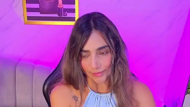 Snapshot of agatha_brooks_t chatting on 06/17/26, 12:26 agatha brooks t online show from 06/17/26, 12:26