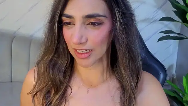 agatha brooks t online show from 03/23/26, 12:38