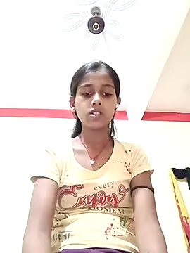 Snapshot of Saniye-143 chatting on 10/12/25, 03:24 Saniye-143 online show from 10/12/25, 03:24