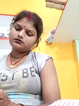 Hot mirchjii online show from 10/13/25, 11:34