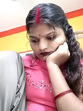 Hot mirchjii online show from 10/17/25, 08:17