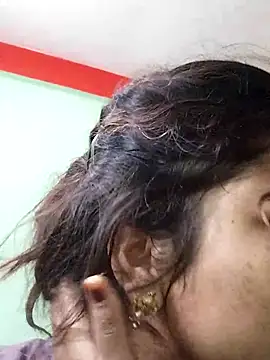 Hot mirchjii online show from 10/19/25, 12:57