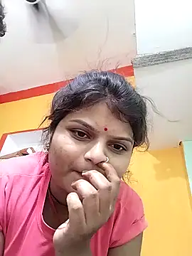 Hot mirchjii online show from 09/25/25, 11:38