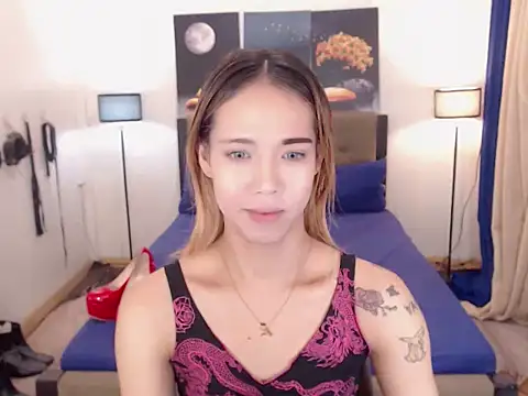 Snapshot of PreciousAmore chatting on 02/13/26, 01:16 PreciousAmore online show from 02/13/26, 01:16