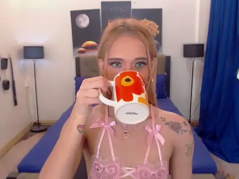 PreciousAmore online show from 10/05/25, 10:06