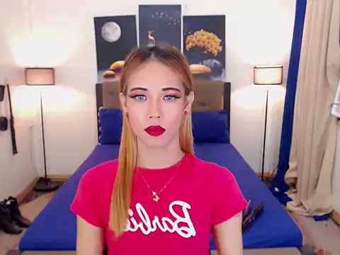 PreciousAmore online show from 12/15/25, 10:37