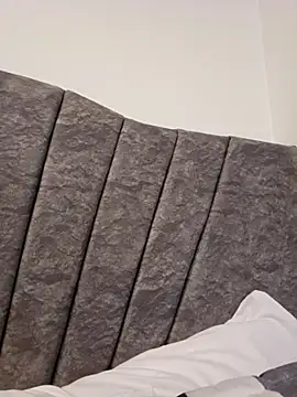 mangoshake  online show from 02/15/26, 06:58