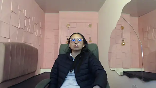 Snapshot of katalina07_1 chatting on 09/27/25, 06:03 katalina07 1 online show from 09/27/25, 06:03