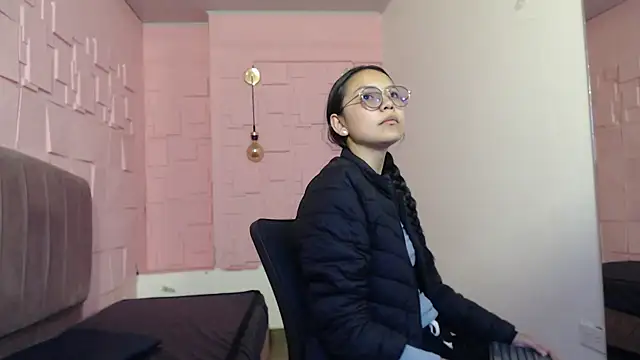 katalina07 1 online show from 01/17/26, 02:09