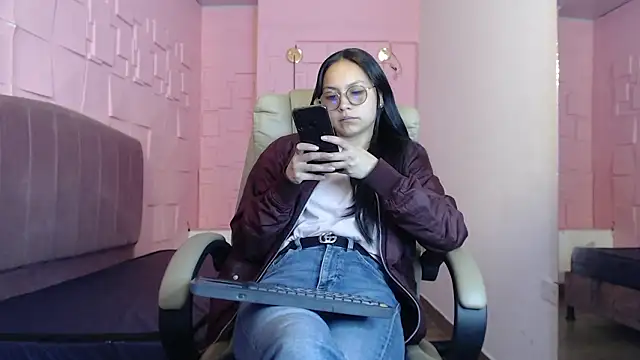 katalina07 1 online show from 03/28/26, 03:02