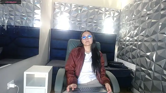 katalina07 1 online show from 02/11/26, 05:02