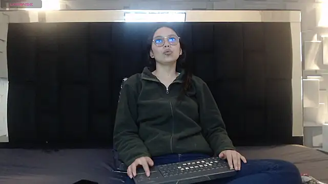 katalina07 1 online show from 02/02/26, 07:46