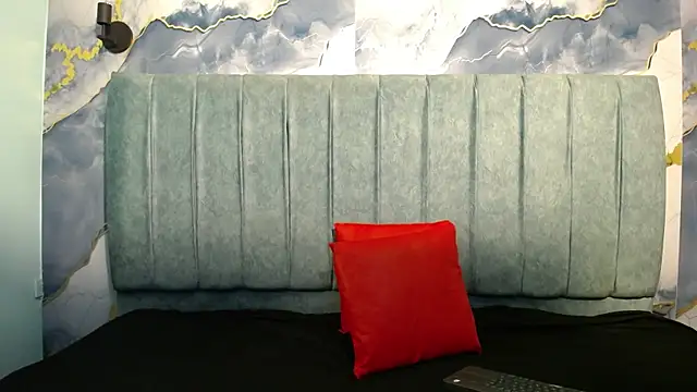 Snapshot of katalina07_1 chatting on 07/11/26, 12:49 katalina07 1 online show from 07/11/26, 12:49