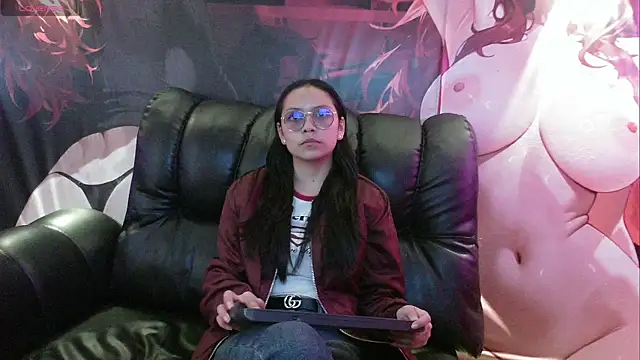 Snapshot of katalina07_1 chatting on 10/18/25, 05:04 katalina07 1 online show from 10/18/25, 05:04