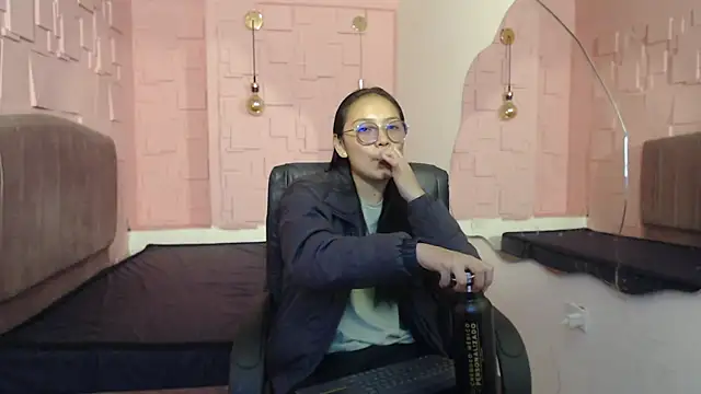 Snapshot of katalina07_1 chatting on 09/17/25, 03:14 katalina07 1 online show from 09/17/25, 03:14