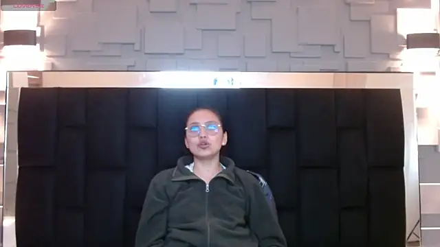 Snapshot of katalina07_1 chatting on 10/08/25, 02:40 katalina07 1 online show from 10/08/25, 02:40