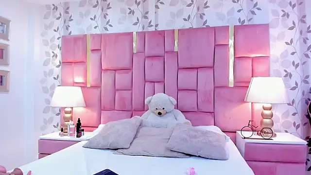 GabyMoreau online show from 03/12/26, 08:13