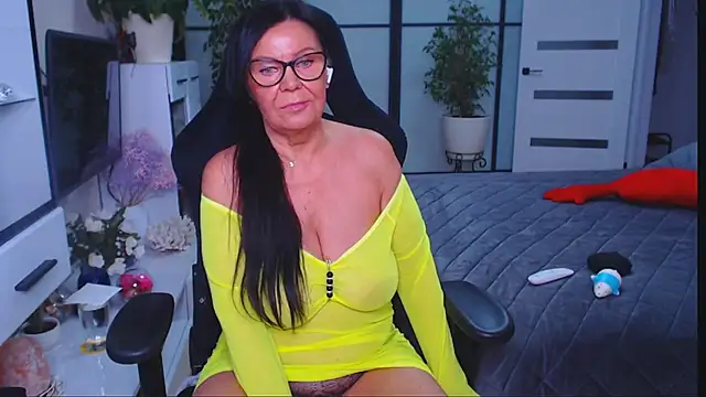 Anna Blare online show from 10/26/25, 09:10