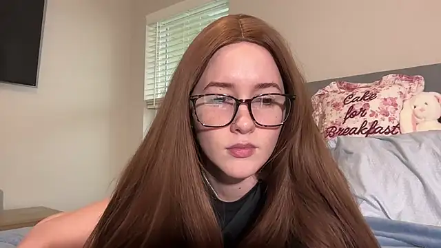 anamira1 online show from 04/02/26, 03:19