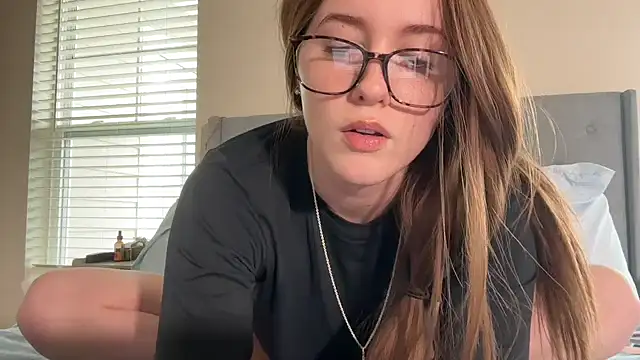 anamira1 online show from 03/25/26, 06:29