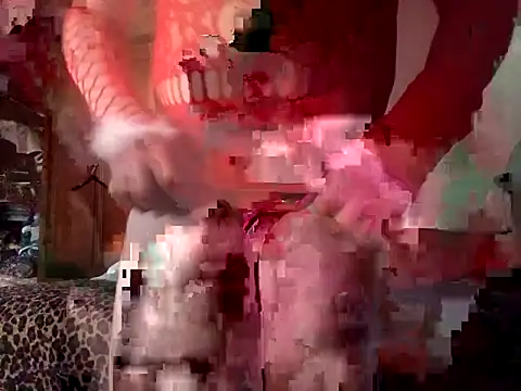 laiuusss69 online show from 04/24/26, 03:14