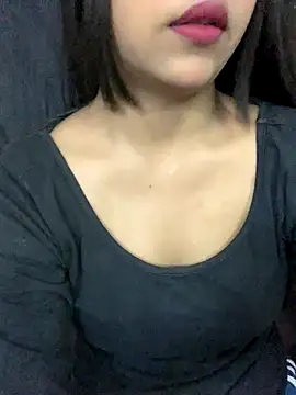 Snapshot of Rashi-48 chatting on 10/02/25, 06:17 Rashi-48 online show from 10/02/25, 06:17