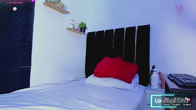 bellota924 online show from 09/29/25, 01:39