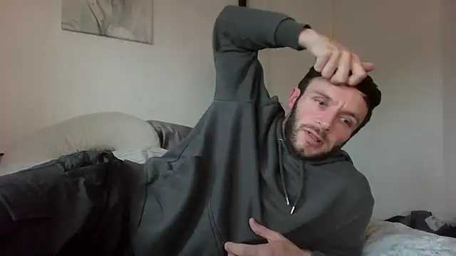 Snapshot of MasterJakeJohns chatting on 10/11/25, 03:13 MasterJakeJohns online show from 10/11/25, 03:13