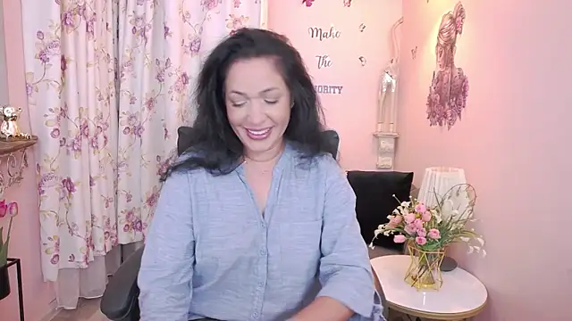 MyLovOne online show from 06/12/26, 01:09