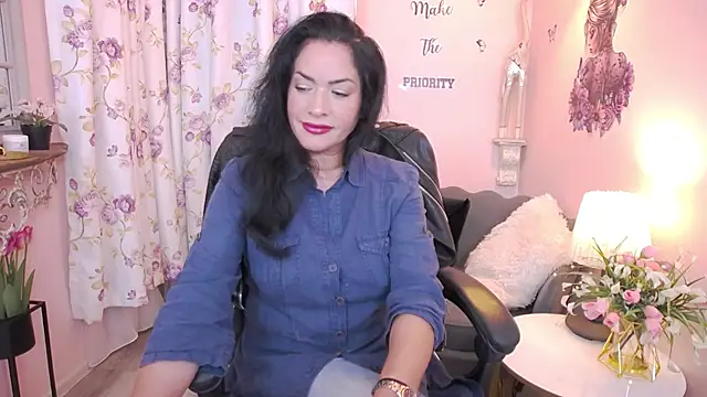 MyLovOne online show from 11/09/25, 10:41