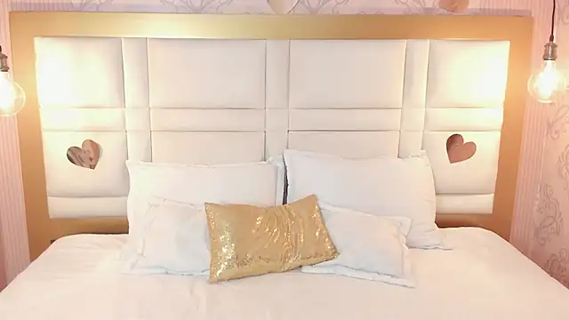 luna hot ass online show from 01/06/26, 07:51