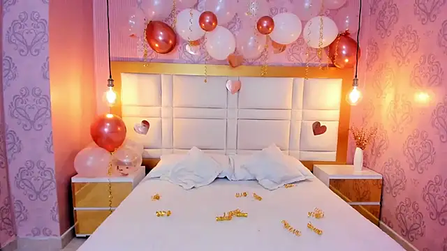 luna hot ass online show from 10/24/25, 08:19